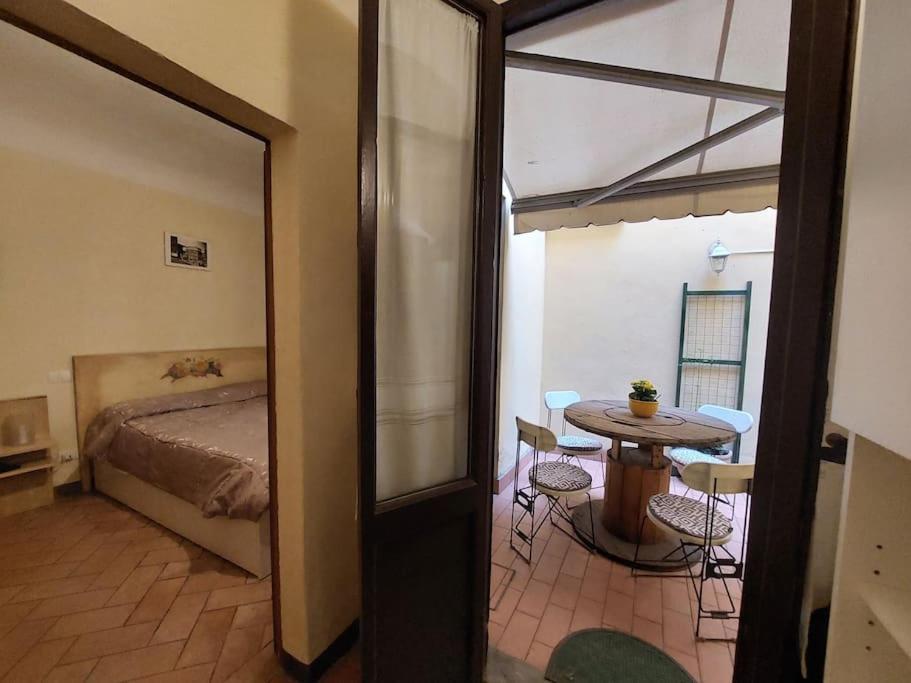 Laura Apartment In The Heart Of Florenţa Exterior foto